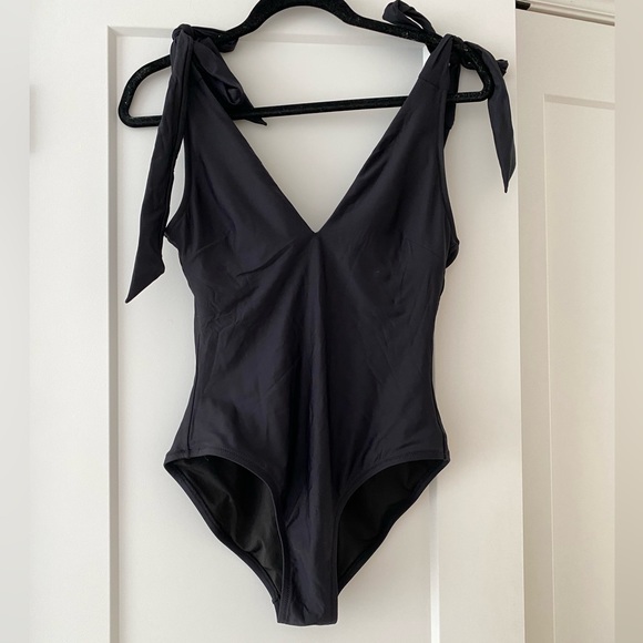 J.Crew, black v neck bow onepiece swimsuit - Picture 1 of 2